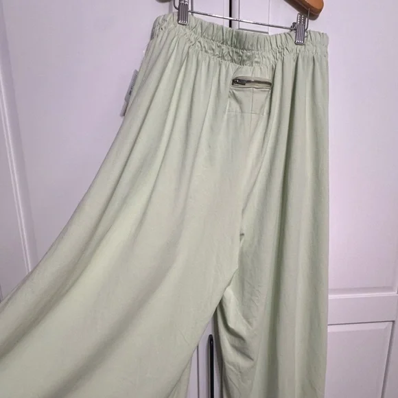 NWT, Free People, Hot Shot Slit, Wide Leg Pant, MEDIUM - Picture 9 of 10